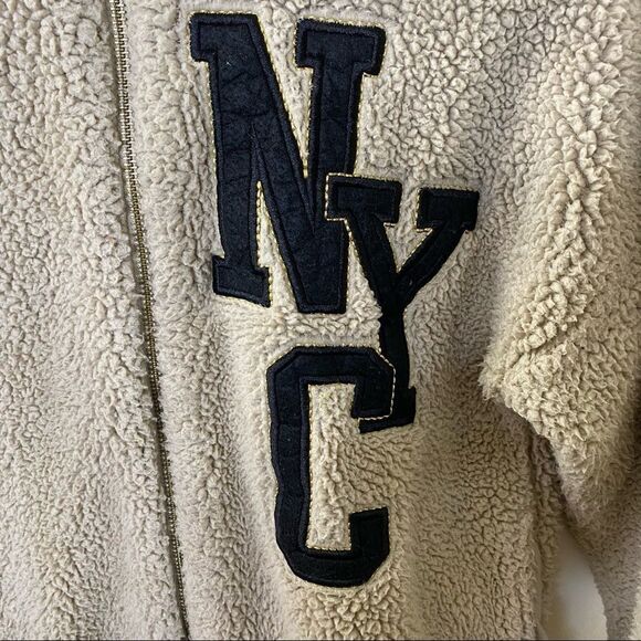 Epic Threads Faux Fur NYC Embroidered Jacket Girl’s Sz XL - Picture 3 of 5